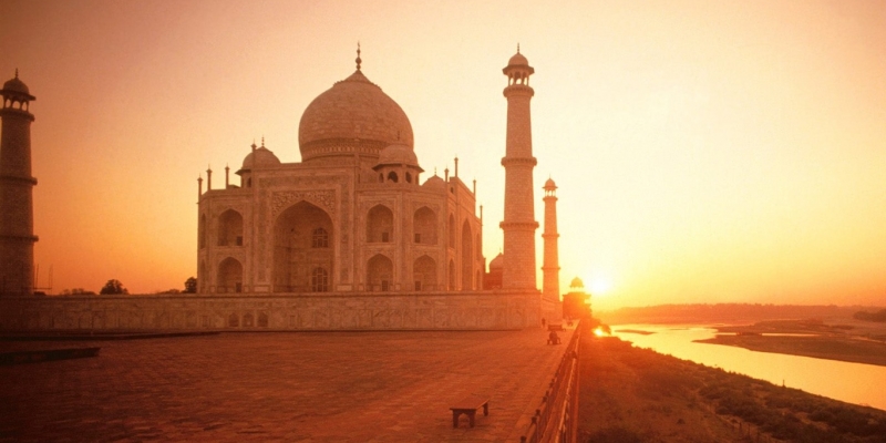 Want to experience a stunning sunset? These locations in India could be your perfect choice