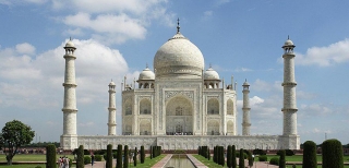 Top Places to Visit in Agra on a 2-day Trip